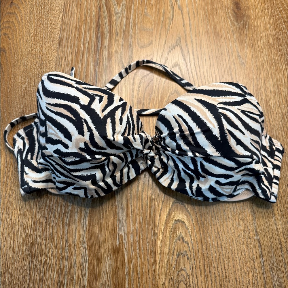Shade & Shore Zebra Print Bikini Top - Black and Cream